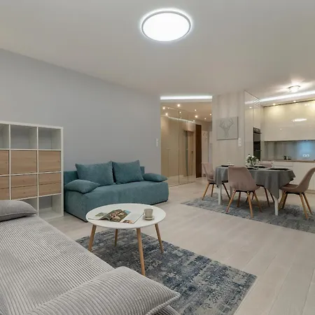 Διαμέρισμα Przestronny & Elegancki Apartament W Gdyni Z Parkingiem I Wanna By Renters *