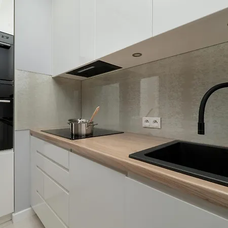 Διαμέρισμα Przestronny & Elegancki Apartament W Gdyni Z Parkingiem I Wanna By Renters *