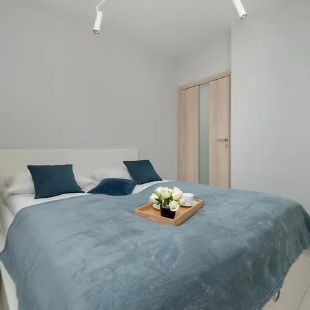 Διαμέρισμα Przestronny & Elegancki Apartament W Gdyni Z Parkingiem I Wanna By Renters Γκντίνια