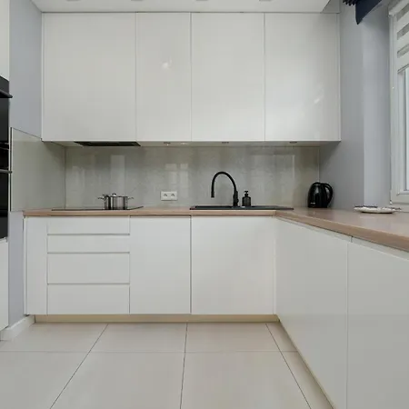 Διαμέρισμα Przestronny & Elegancki Apartament W Gdyni Z Parkingiem I Wanna By Renters *